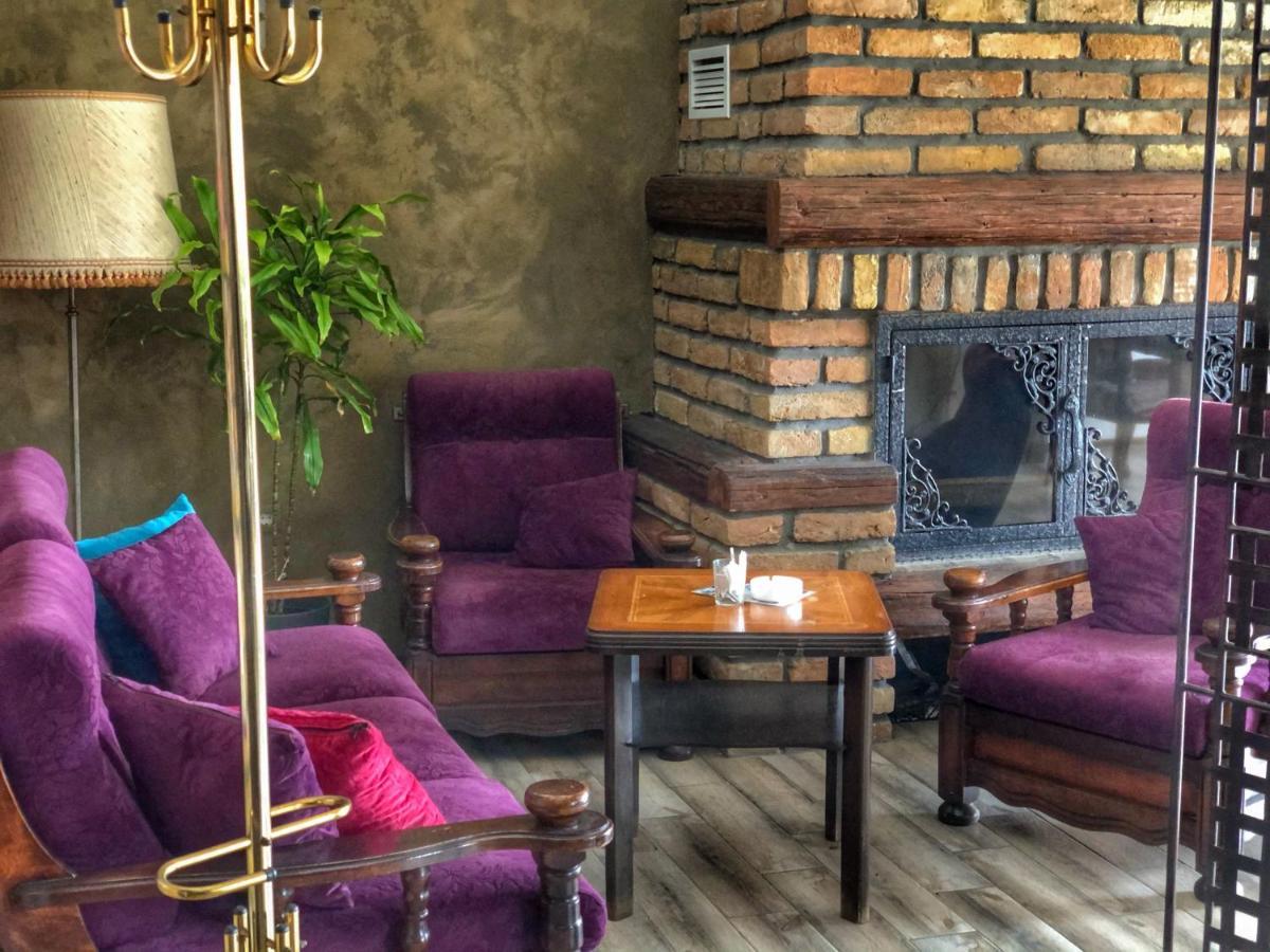 Tepic Garni Hotel Temerin Экстерьер фото